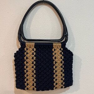 Vintage Handled Crochet Bag